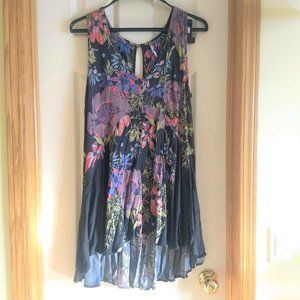 Free People Backyard Tunic casual floral dress NWOT 🎈HOST PICK🎈